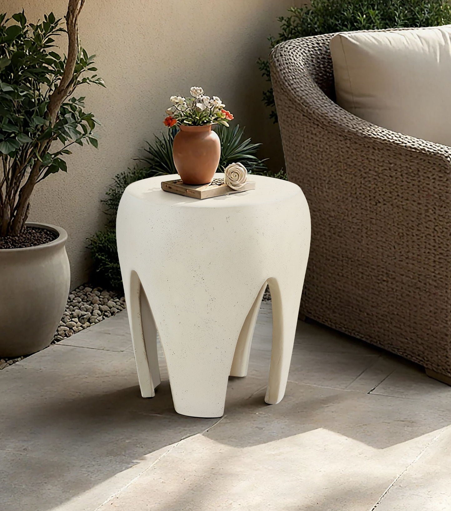Moxie - Concrete And Fiberglass Indoor / Outdoor End Table
