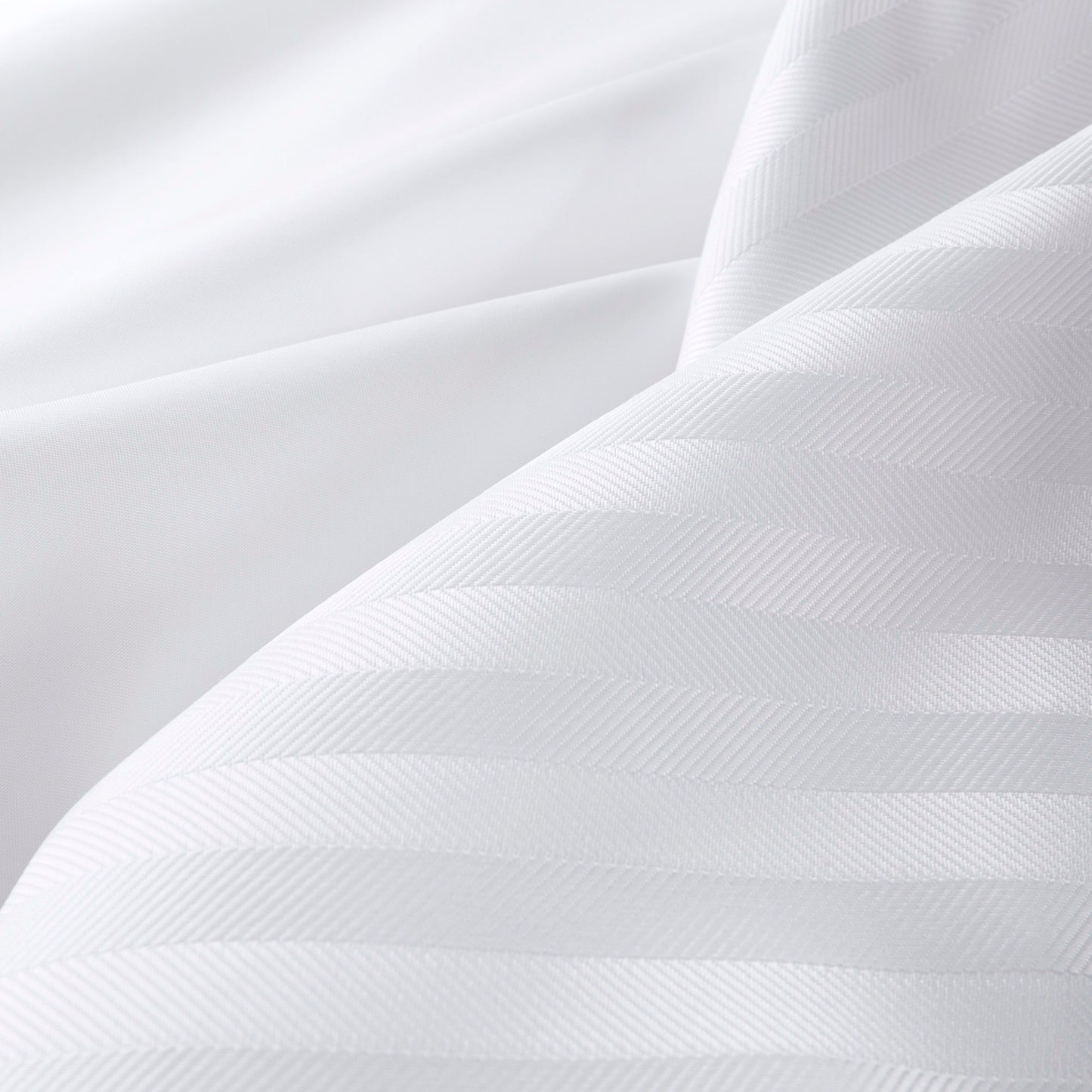 Jacquard - Premium Shower Curtain - White