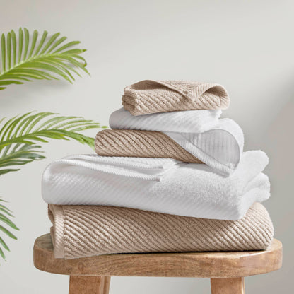 Diagonal Ribbed - 4 Piece Bath Towels Set - White