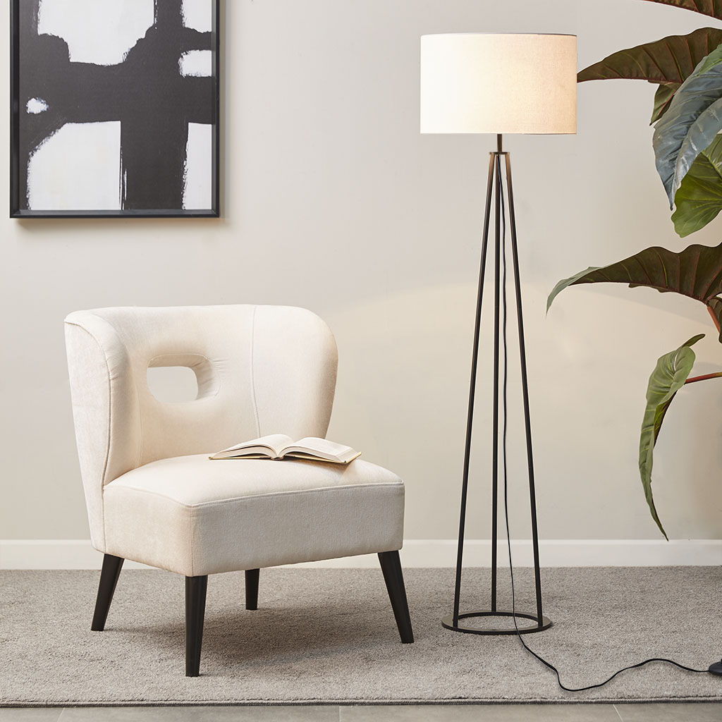 Clyde - Metal Tripod Floor Lamp - Black