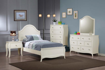 Dominique - 7-Drawer Dresser - Cream White