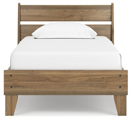 Deanlow - Panel Bedroom Set