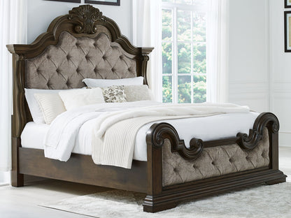 Maylee - Upholstered Bedroom Set