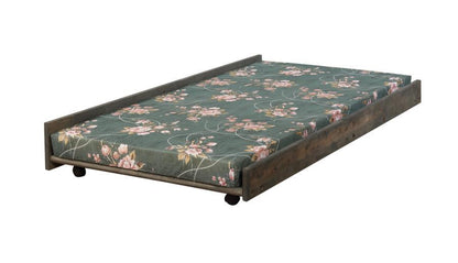 Wrangle Hill - Trundle with Bunkie Mattress