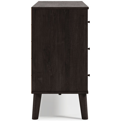 Piperton - Drawer Dresser