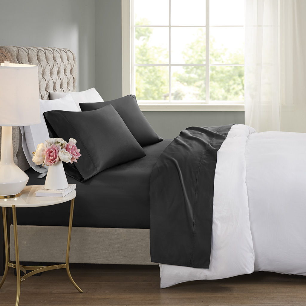 600 Thread Count - 4 Piece California King Cooling Blend Sheet Set - Black