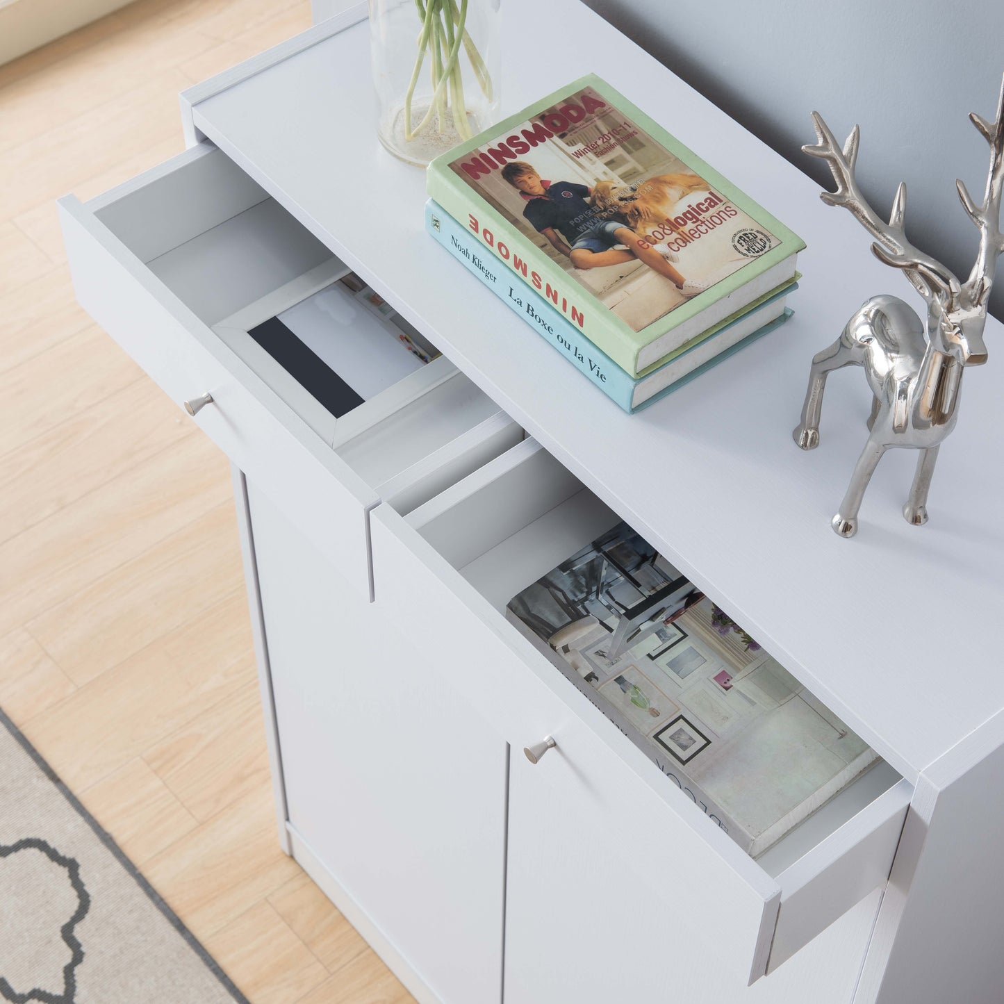 Shoe Storage Cabinet With Fives Shelves